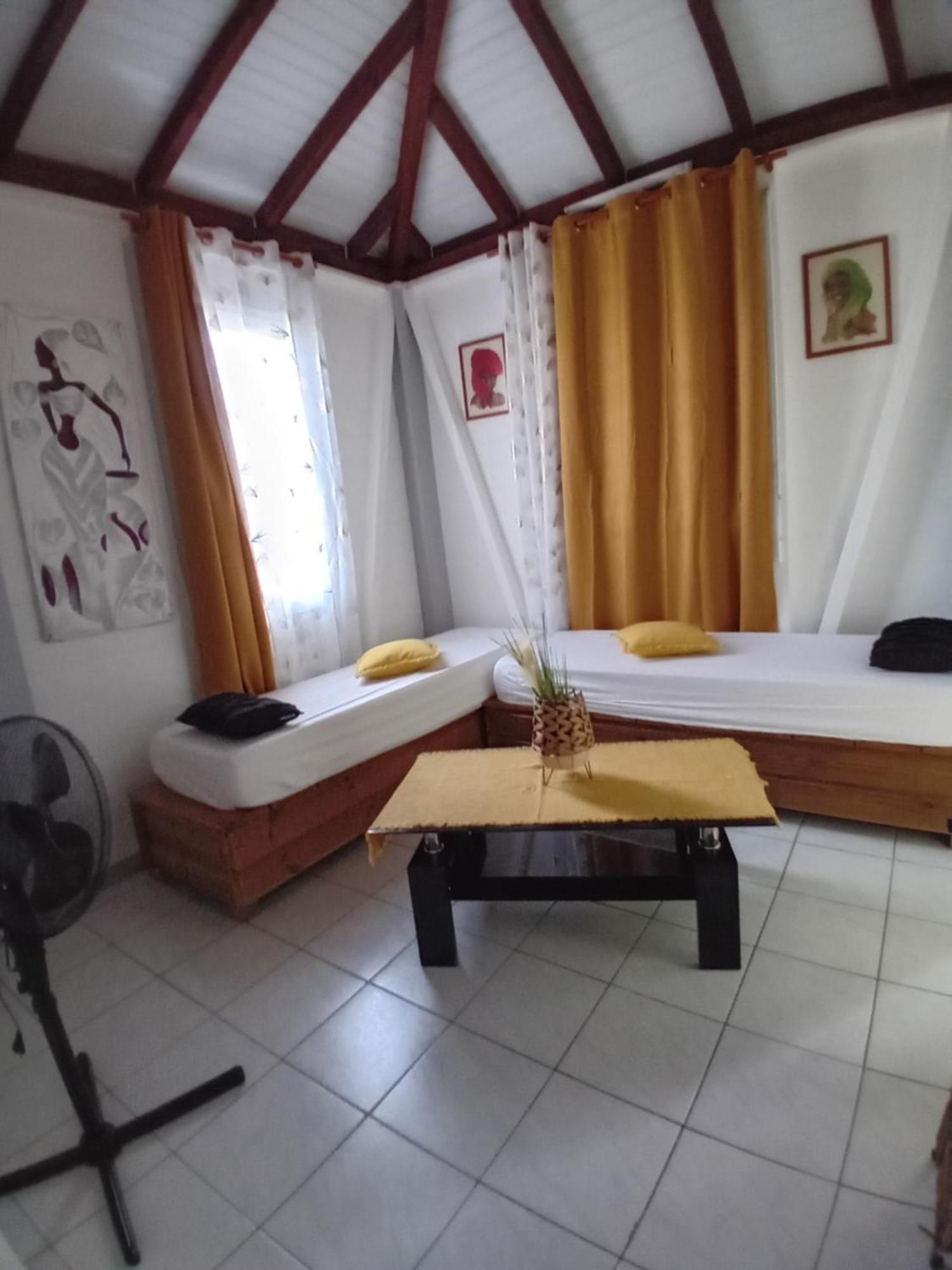 Les Hauts De Bornave Deshaies Ngoại thất bức ảnh
